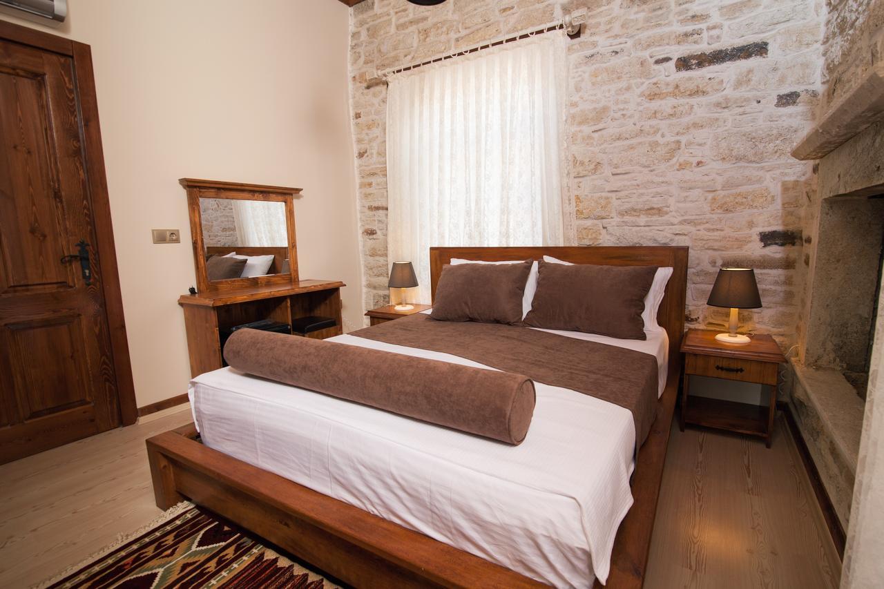 1922 Hotel Yenifoca エクステリア 写真